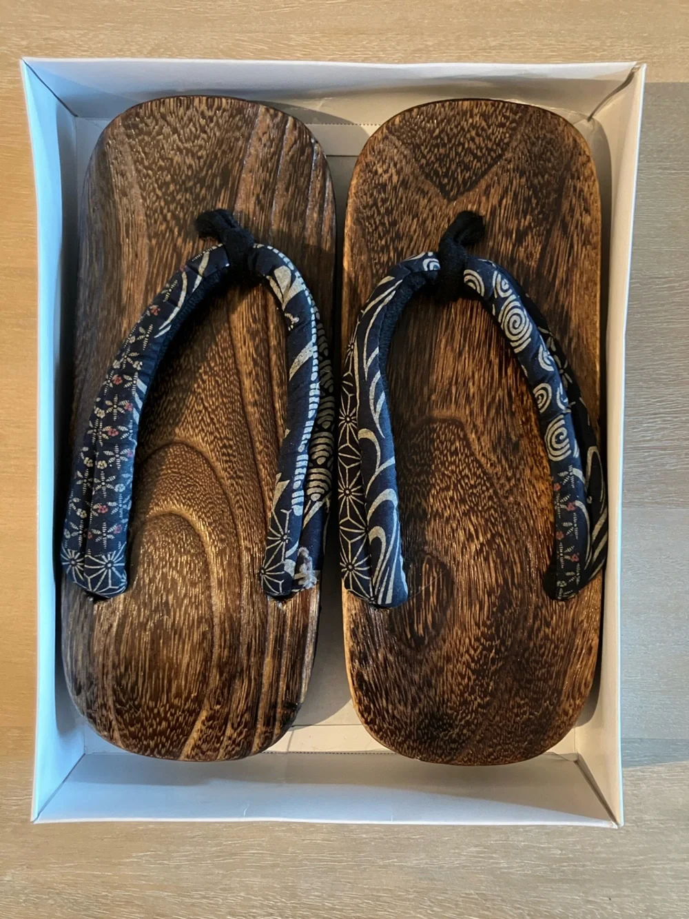 Japanese Geta Sandals with Navy Patterned Thongs